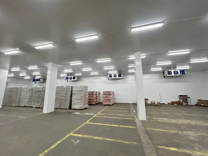 Commercial cold storage warehouse in operation