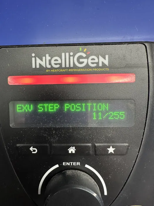 Heatcraft walk-in cooler controller showing expansion valve position